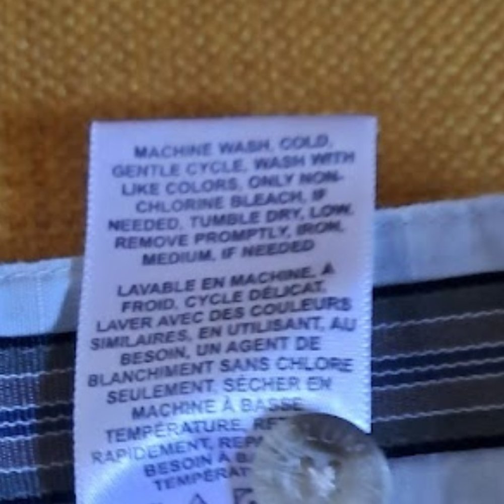 Columbia Multi-Pocket Khaki Tan Cotton Hiking shorts Size 10 - Picture 9 of 9